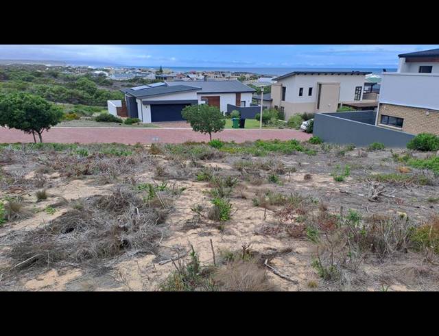 LAND FOR SALE IN STILBAAI EAST